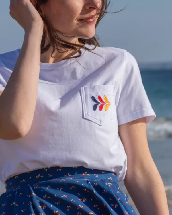 20250402-183450_20250402 Shooting Portez-2 Tshirt Cléauline Femme